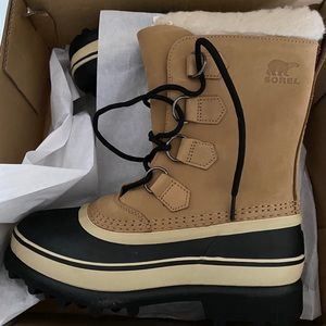 Sorel Women’s Caribou Winter Boots Brown (Buff)